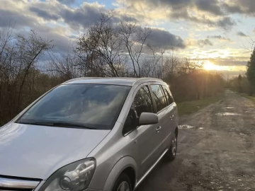 Авто Opel Zafira 2011 № 7597828