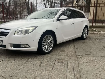 Авто Opel Insignia 2011 № 7597892