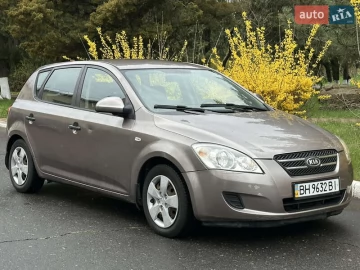 Авто KIA Ceed 2007 № 7598090
