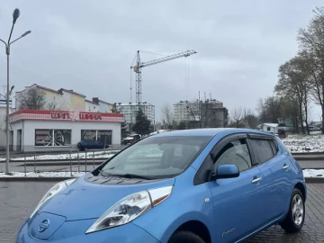 Авто Nissan Leaf 2012 № 7598096