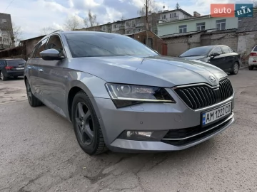 Авто Skoda Superb 2018 № 7598182