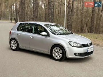 Авто Volkswagen Golf 2010 № 7598336
