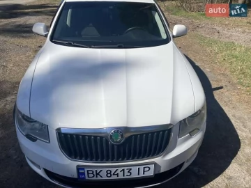 Авто Skoda Superb 2012 № 7598360