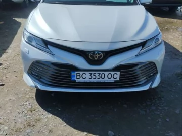 Авто Toyota Camry 2018 № 7598704
