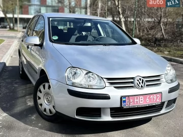 Авто Volkswagen Golf 2004 № 7598757