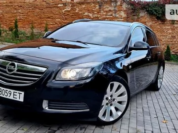 Авто Opel Insignia 2010 № 7598981