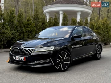 Авто Skoda Superb 2019 № 7599080