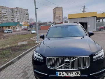 Авто Volvo Xc90 2017 № 7599090
