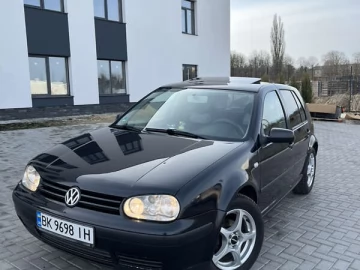 Авто Volkswagen Golf 2001 № 7599149