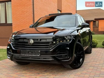 Авто Volkswagen Touareg 2019 № 7599598