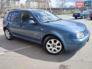 Авто Volkswagen Golf 2003 № 7599635