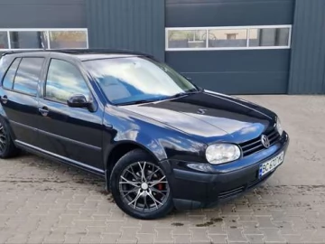 Авто Volkswagen Golf 2001 № 7599638