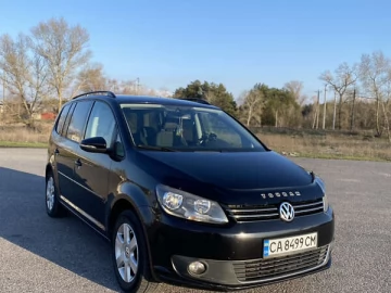 Авто Volkswagen Touran 2010 № 7599714