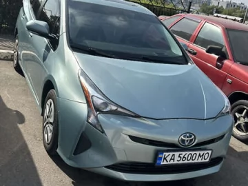 Авто Toyota Prius 2017 № 7599775