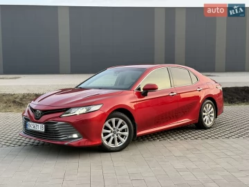 Авто Toyota Camry 2018 № 7599796