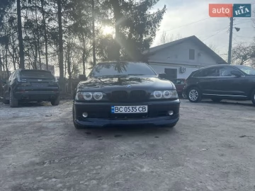 Авто BMW 5 Series 2002 № 7599846