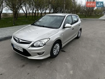 Авто Hyundai I30 2010 № 7599869