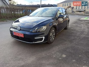Авто Volkswagen E-Golf 2015 № 7599907