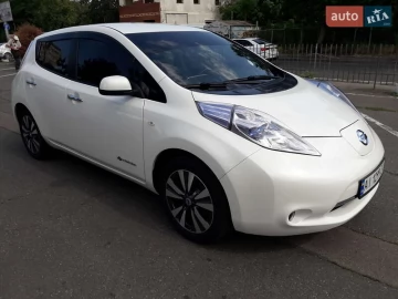 Авто Nissan Leaf 2017 № 7600027