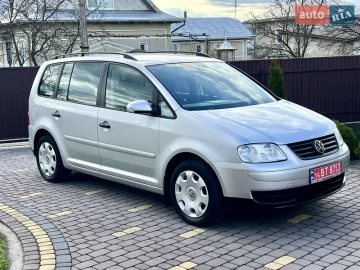 Авто Volkswagen Touran 2006 № 7600189