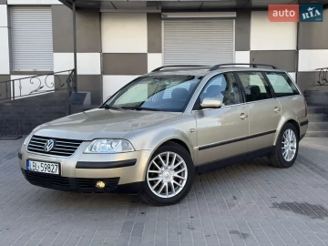 Авто Volkswagen Passat 2003 № 7600235