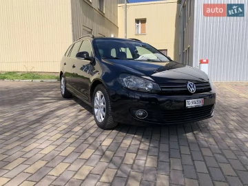Авто Volkswagen Golf 2010 № 7600282