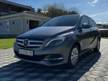 Авто Mercedes B-Class 2016 № 7600322