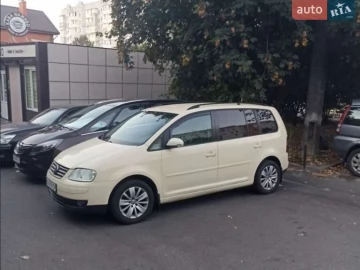Авто Volkswagen Touran 2005 № 7600355