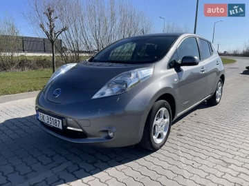 Авто Nissan Leaf 2014 № 7600366
