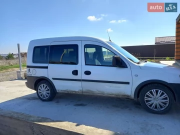Авто Opel Combo 2007 № 7600471