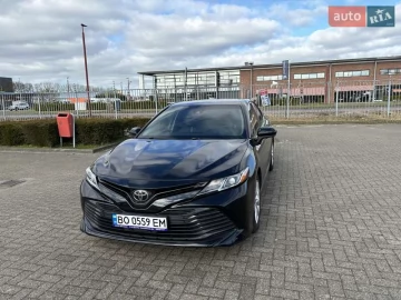 Авто Toyota Camry 2017 № 7600574