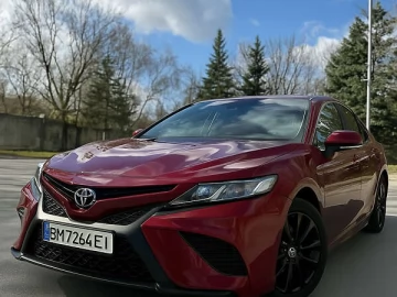 Авто Toyota Camry 2018 № 7600576