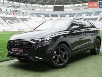 Авто Audi Q8 2025 № 7600586