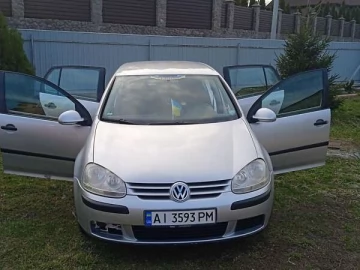 Авто Volkswagen Golf 2004 № 7600673