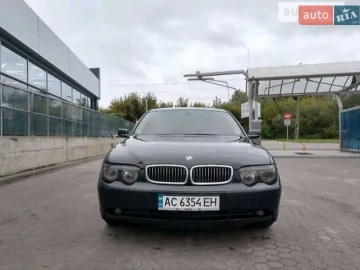 Авто BMW 7 Series 2002 № 7600766