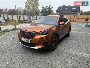Авто Peugeot 2008 2020 № 7600824