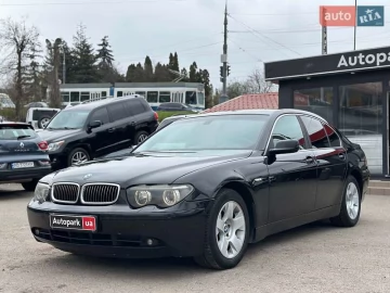 Авто BMW 7 Series 2003 № 7600928