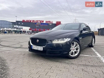 Авто Jaguar Xe 2017 № 7601059