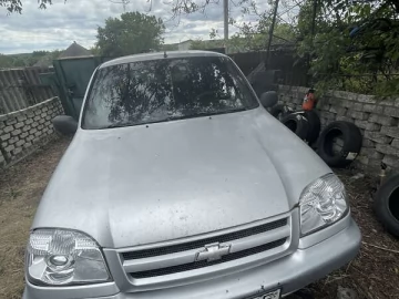 Авто Chevrolet Niva 2004 № 7601115
