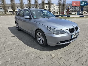 Авто BMW 5 Series 2004 № 7601219