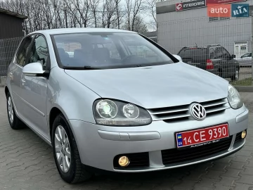 Авто Volkswagen Golf 2005 № 7601281