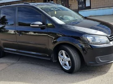 Авто Volkswagen Touran 2012 № 7601327