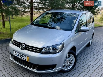 Авто Volkswagen Touran 2010 № 7601397