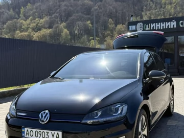 Авто Volkswagen E-Golf 2016 № 7601426
