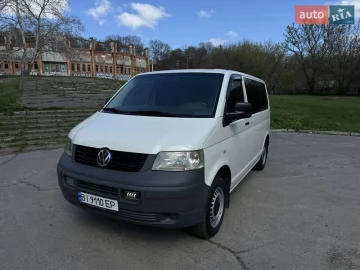 Авто Volkswagen Transporter 2008 № 7601439