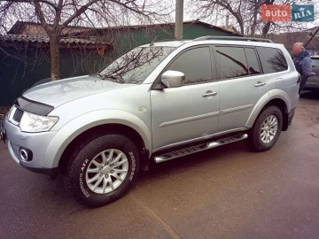 Авто Mitsubishi Pajero Sport 2010 № 7601456