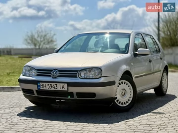 Авто Volkswagen Golf 2000 № 7601533