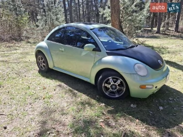 Авто Volkswagen Beetle 2000 № 7601538