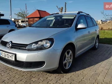 Авто Volkswagen Golf 2010 № 7601651