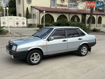 Авто ВАЗ 21099 2000 № 7602042